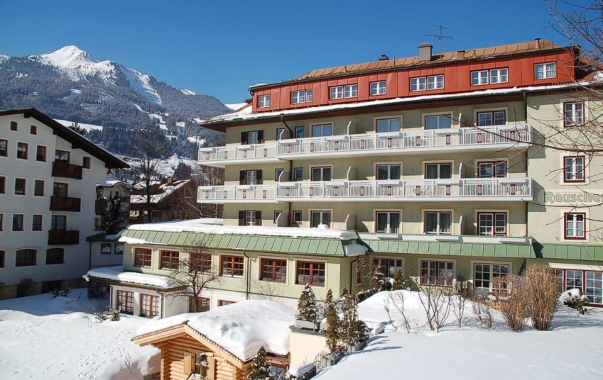 Family-run hotel in Bad Hofgastein in winter